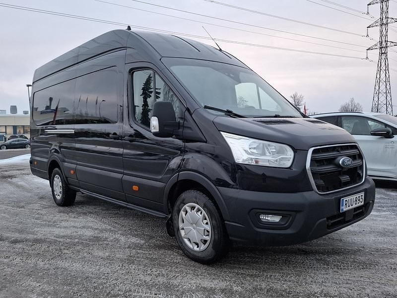 Musta Käytetty 2021 Ford Transit Trend Van | 23 990 € (Hyvä tarjous) - Kuva 1/4