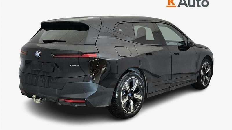 Käytetty BMW iX Comfort Edition 385 kW (524 HP) 2024 Met. musta Katumaasturi