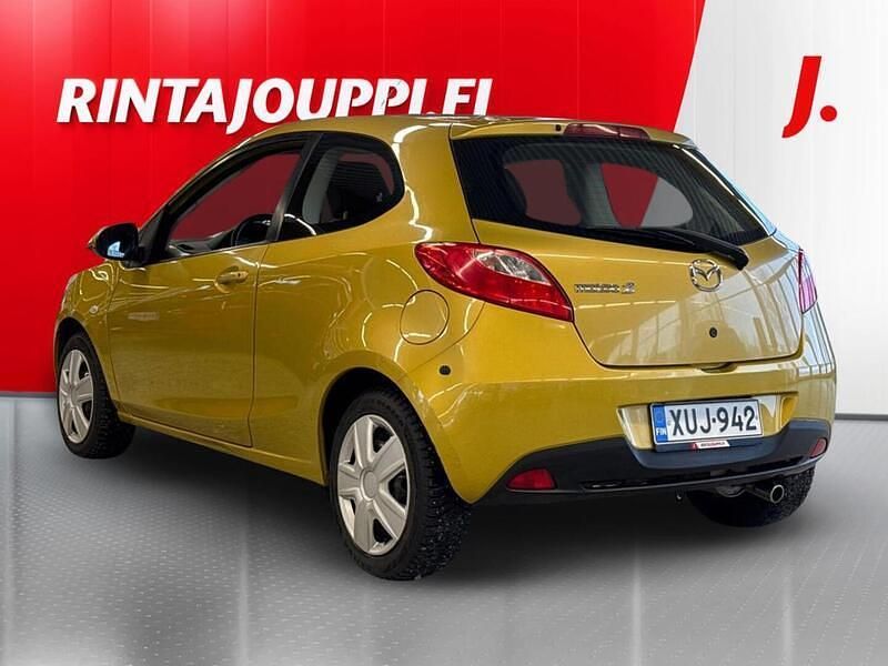 Käytetty Mazda 2 86 HP (63 kW) 2009 Keltainen Viistoperä