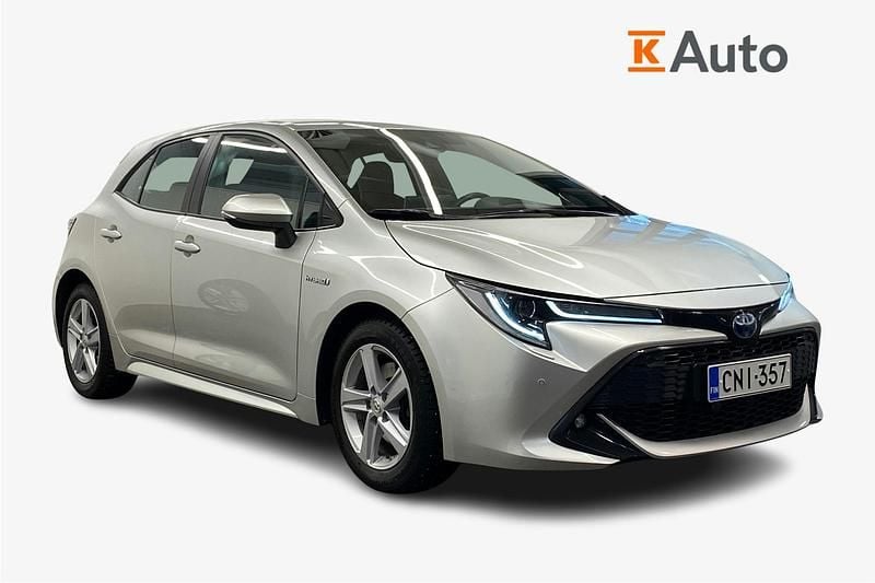 Käytetty Toyota Corolla Active 184 HP (135 kW) 2019 Hopea Viistoperä