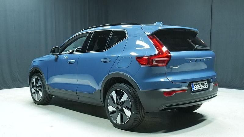 Uusi Volvo EX40 Plus 185 kW (252 HP) 2025 Katumaasturi