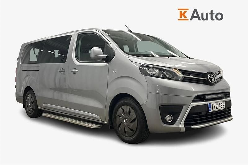 Hopea Käytetty 2020 Toyota Proace Verso Active Farmari | 34 800 € (Hieman kallis) - Kuva 1/4