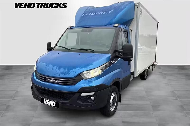 Käytetty Iveco Daily 179 HP (131 kW) 2019