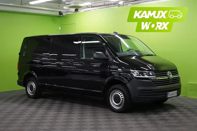 Musta Käytetty 2022 VW T6.1 Van | 42 900 € (Perustarjous) - Kuva 1/4