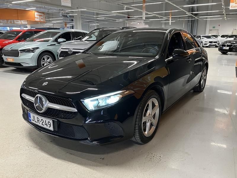Käytetty Mercedes A250 Business 163 HP (119 kW) 2020 Sedan