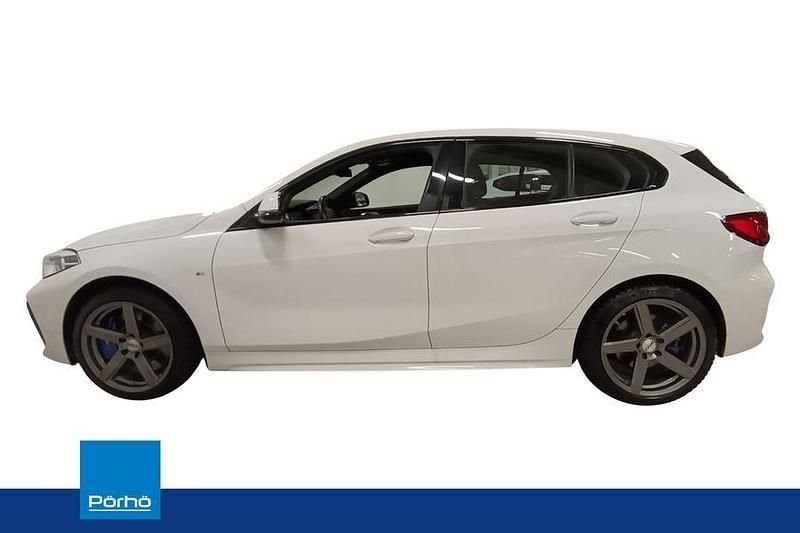 Käytetty BMW 120 M Sport 190 HP (139 kW) 2020 Valkoinen Viistoperä