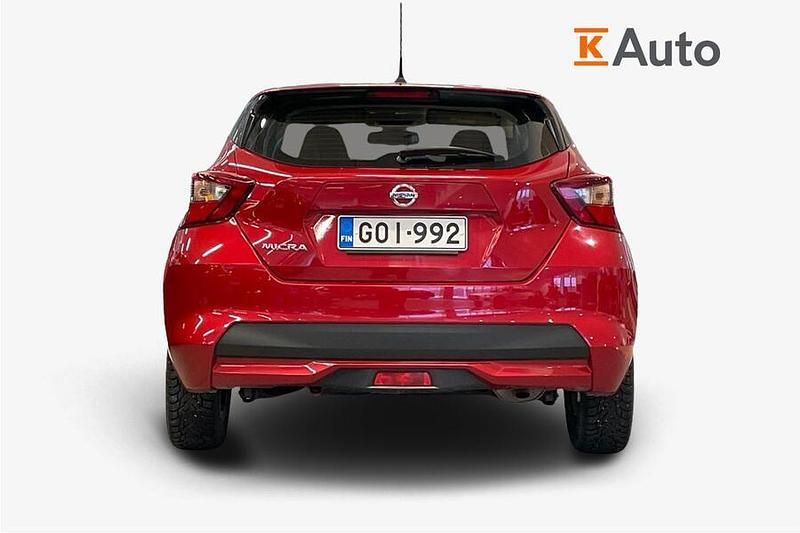 Käytetty Nissan Micra Acenta 101 HP (74 kW) 2020 Punainen Viistoperä