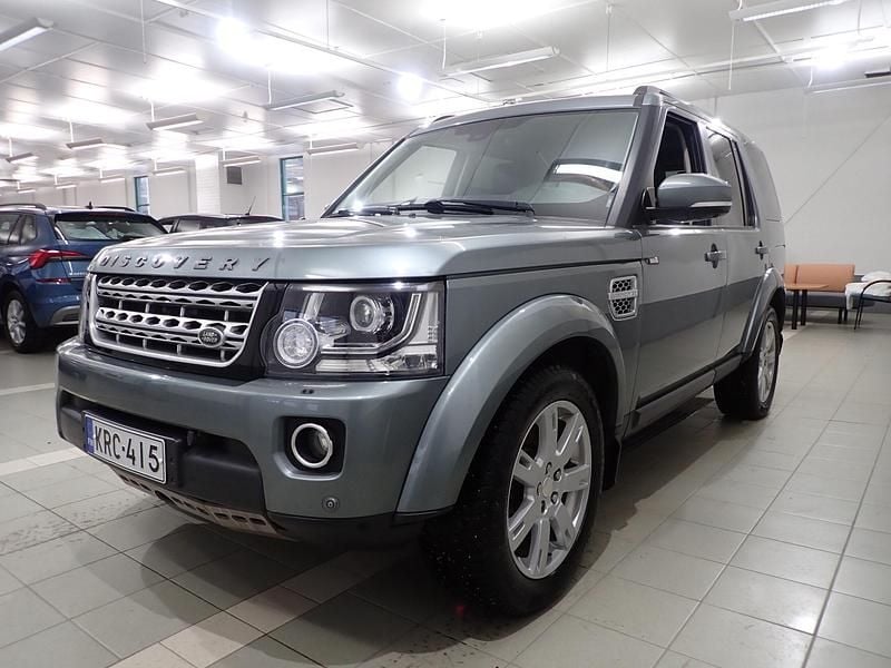 Käytetty Land Rover Discovery 4 HSE 2015 Harmaa Katumaasturi