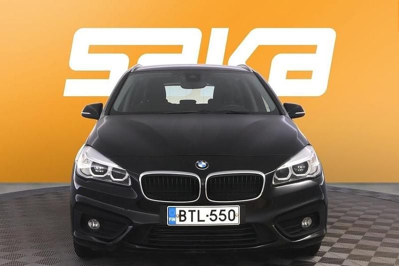 Käytetty BMW 216 Active Tourer 116 HP (85 kW) 2016 Tila-auto