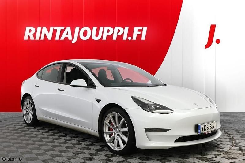 Valkoinen Käytetty 2021 Tesla Model 3 Performance Sedan | 27 600 € (Hyvä tarjous) - Kuva 1/3