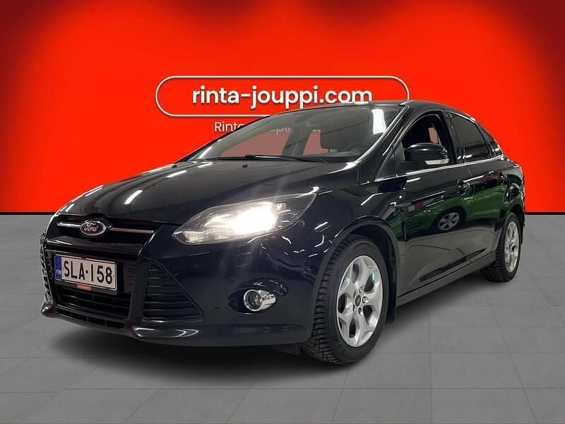 Käytetty 2013 Ford Focus Titanium Sedan | 6 980 € (Perustarjous) - Kuva 1/4