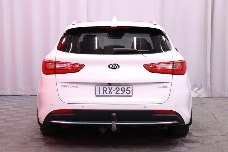 Käytetty Kia Optima 154 HP (113 kW) 2020 Farmari