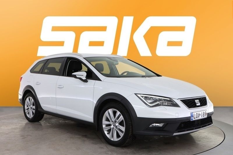 Valkoinen Käytetty 2017 Seat Leon X-Perience 4Drive Farmari | 17 890 € - Kuva 1/3