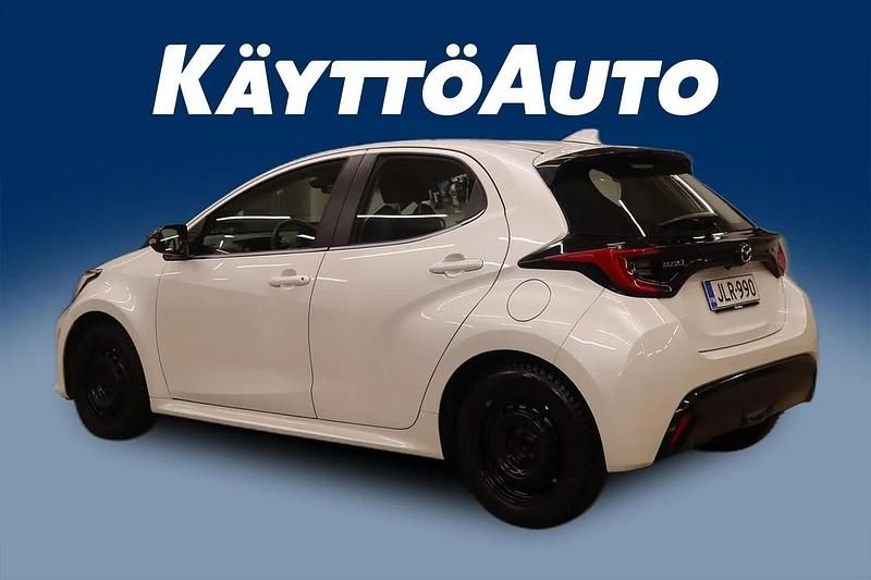 Käytetty Mazda 2 Comfort 116 HP (85 kW) 2023 Valkoinen Viistoperä
