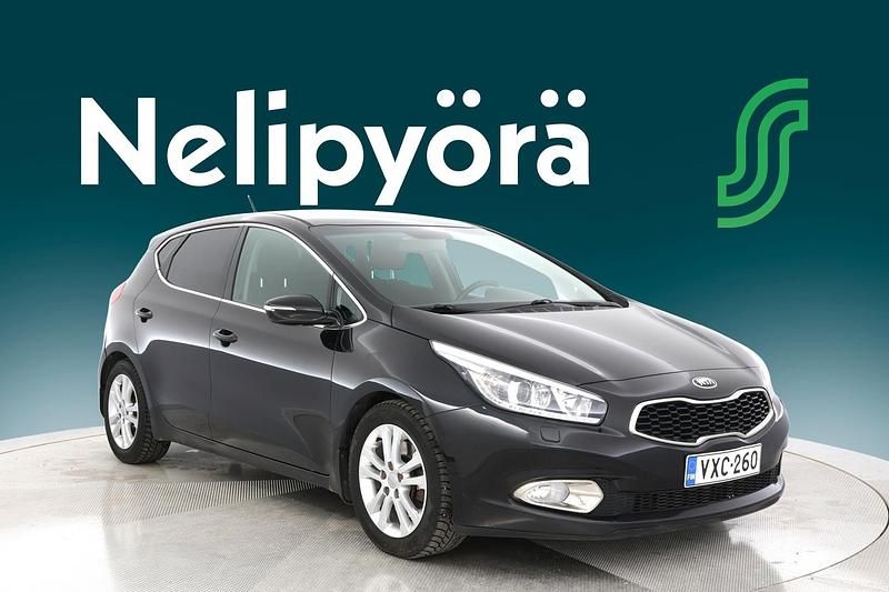 Käytetty Kia Ceed EX 135 HP (99 kW) 2013 Viistoperä