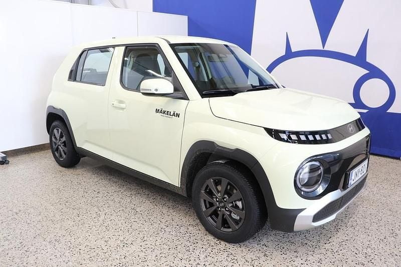 Käytetty Hyundai Inster 85 kW (116 HP) 2025 Keltainen Viistoperä