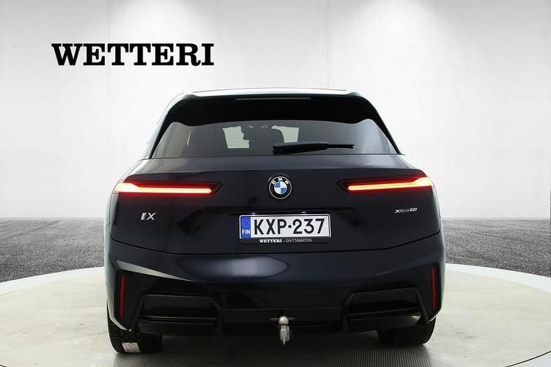 Käytetty BMW iX M Sport 400 kW (544 HP) 2025 Katumaasturi