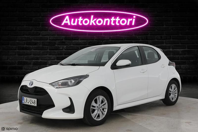 Käytetty 2022 Toyota Yaris Hybrid Active Viistoperä | 18 970 € (Hyvä tarjous) - Kuva 1/4