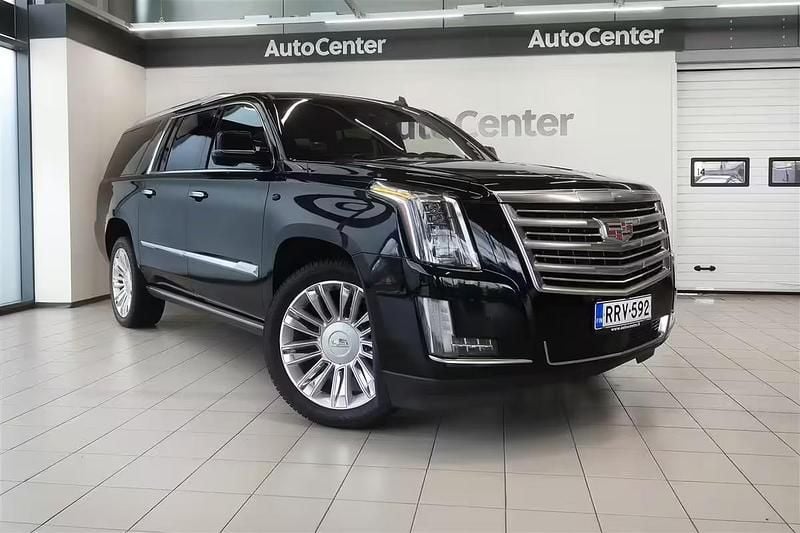 Käytetty 2016 Cadillac Escalade Katumaasturi | 49 800 € - Kuva 1/4