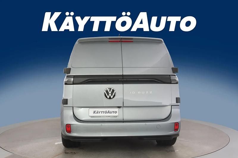 Uusi VW ID. Buzz Pro 250 kW (340 HP) 2026 Technoblau Tila-auto