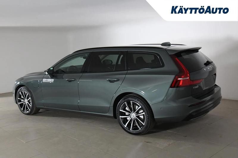 Käytetty Volvo V60 Plus 349 HP (256 kW) 2026 Forest lake Farmari
