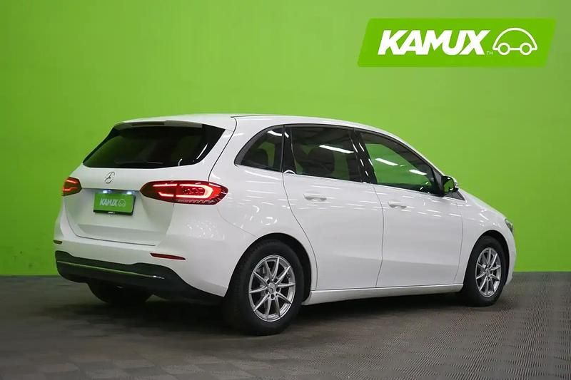 Käytetty Mercedes B180 Edition 116 HP (85 kW) 2020 Valkoinen Tila-auto