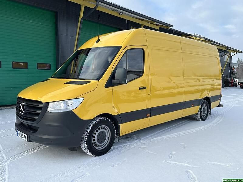 Käytetty Mercedes Sprinter 163 HP (119 kW) 2019 Keltainen Van