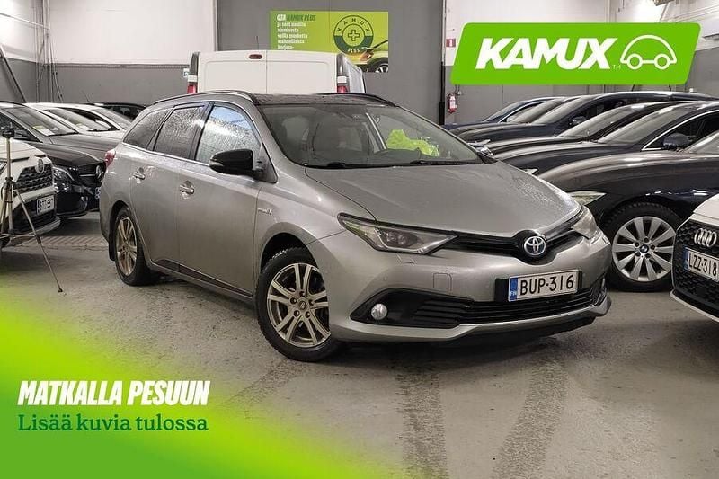 Käytetty 2017 Toyota Auris Touring Sports Edition Farmari | 11 800 € (Perustarjous) - Kuva 1/3