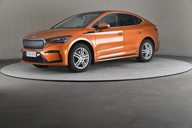 Käytetty 2024 Skoda Enyaq iV Katumaasturi | 37 900 € (Perustarjous) - Kuva 1/4