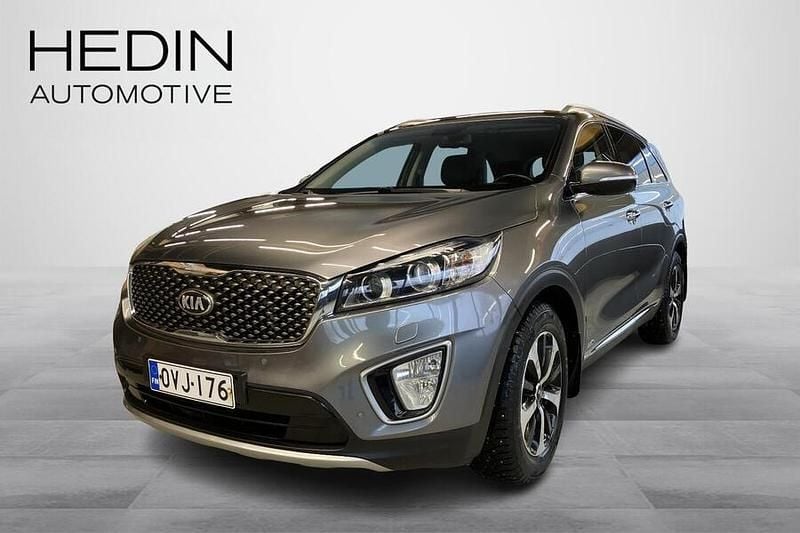 Käytetty Kia Sorento Comfort 200 HP (147 kW) 2016 Harmaa Katumaasturi