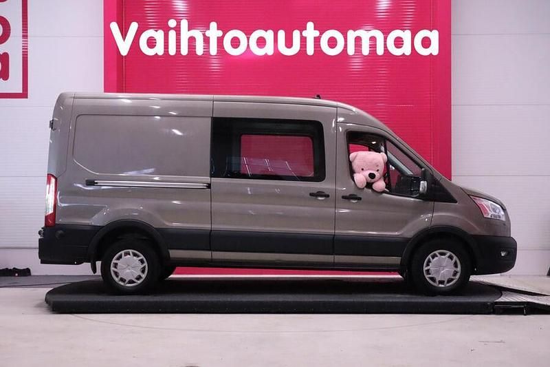 Käytetty Ford Transit Trend 131 HP (96 kW) 2019 Van
