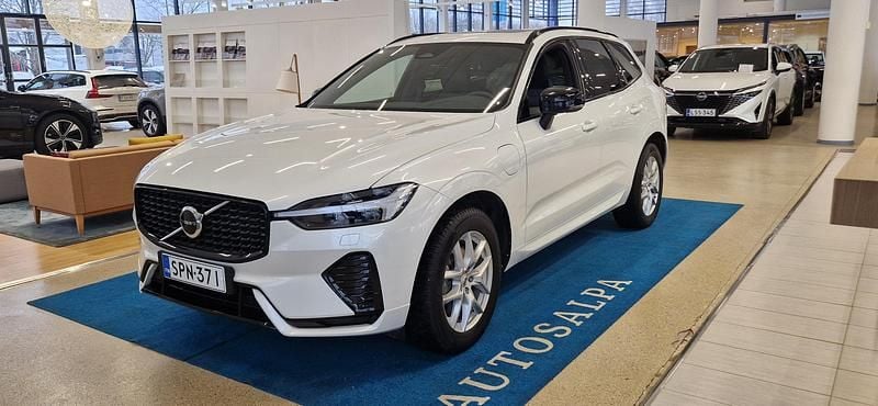 Käytetty 2024 Volvo XC60 Plus Katumaasturi | 51 900 € (Perustarjous) - Kuva 1/4