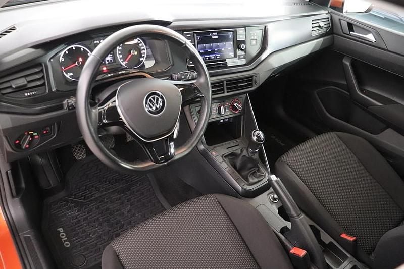Käytetty VW Polo 80 HP (58 kW) 2021 Oranssi Viistoperä