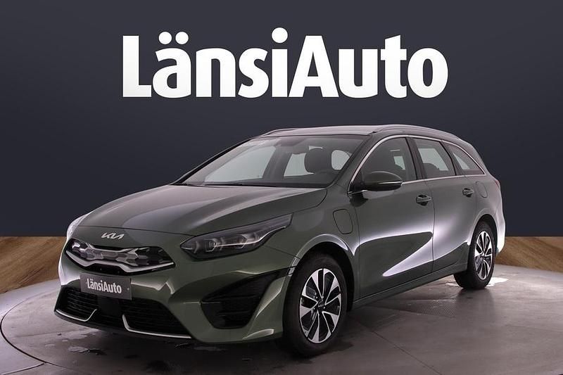 Käytetty 2022 Kia Ceed Sportswagon EX Farmari | 18 990 € (Perustarjous) - Kuva 1/1