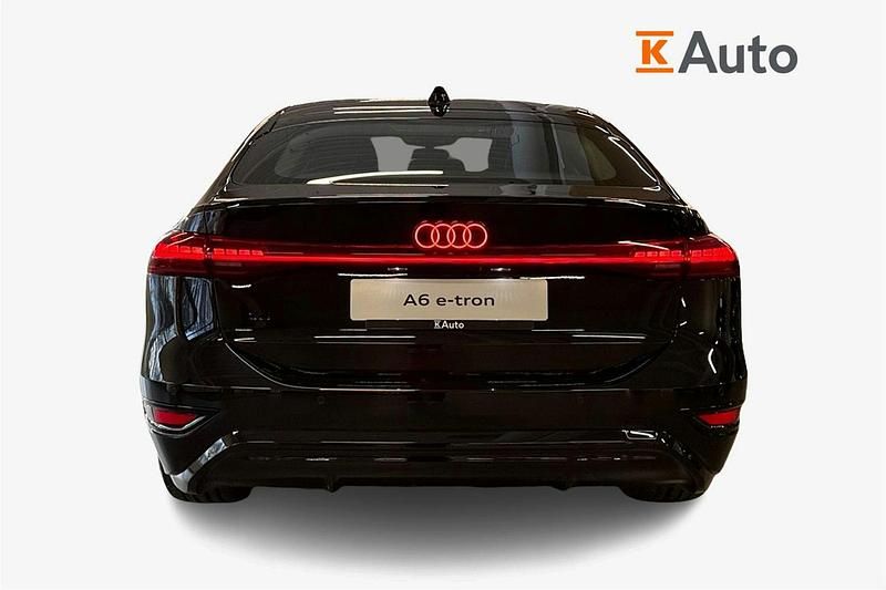 Uusi Audi A6 e-tron Design 207 kW (282 HP) 2026 Met. musta Viistoperä