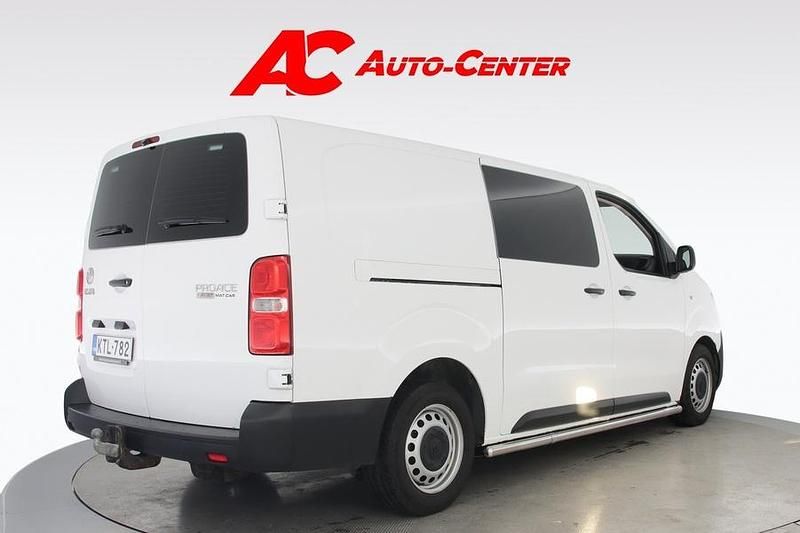 Käytetty Toyota Proace 122 HP (89 kW) 2019 Valkoinen Tila-auto