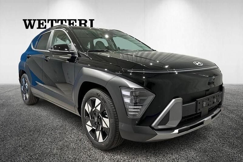 Käytetty Hyundai Kona Premium 141 HP (103 kW) 2025 Musta Katumaasturi