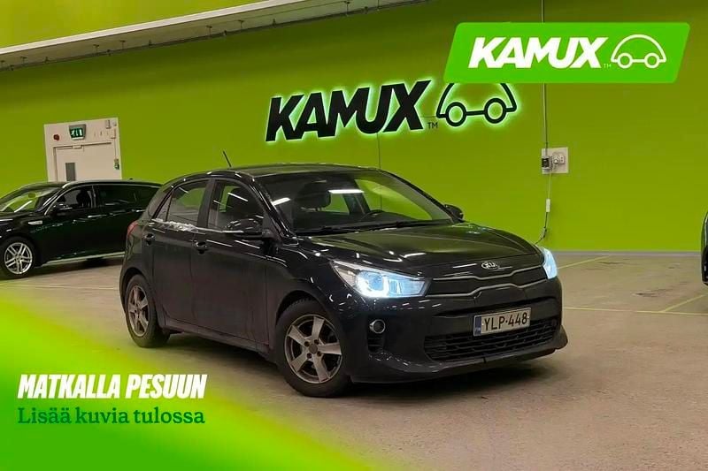 Musta Käytetty 2020 Kia Rio EX Sedan | 14 480 € (Perustarjous) - Kuva 1/4