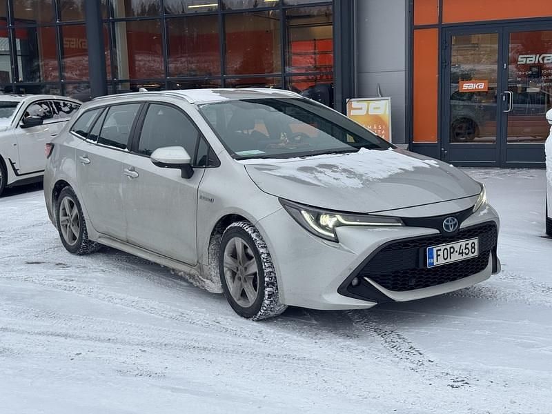 Käytetty 2021 Toyota Corolla Active Farmari | 20 400 € (Perustarjous) - Kuva 1/4