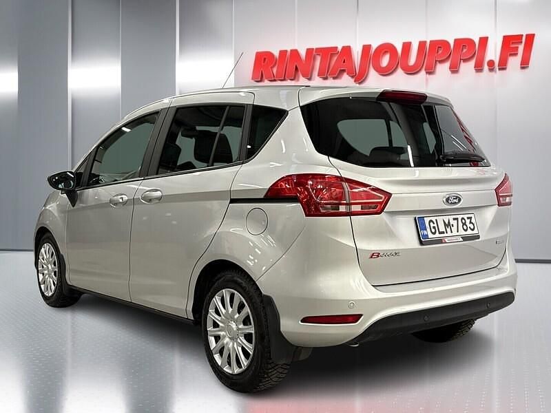 Käytetty Ford B-MAX Trend 101 HP (74 kW) 2015 Harmaa Tila-auto