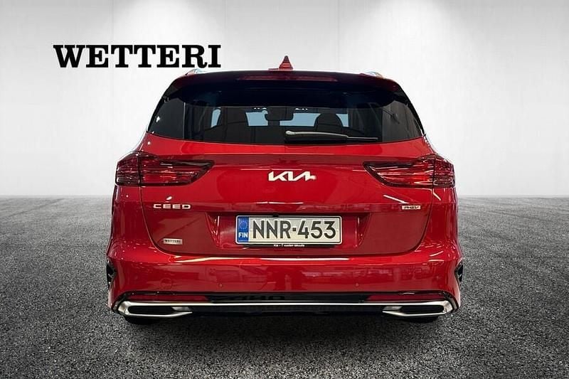Käytetty Kia Ceed Sportswagon EX 105 HP (77 kW) 2024 Punainen Farmari