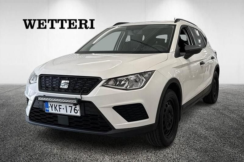 Käytetty Seat Arona Reference 95 HP (69 kW) 2018 Valkoinen Katumaasturi