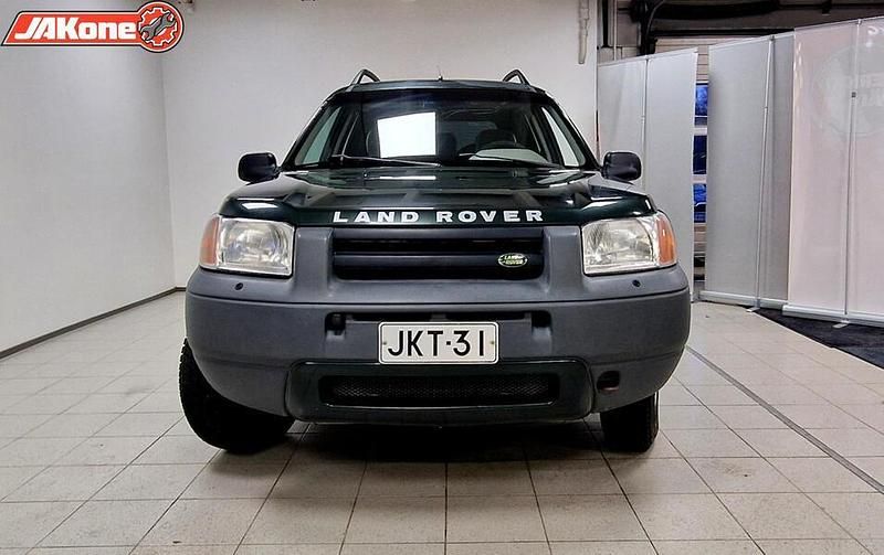 Käytetty Land Rover Freelander 120 HP (88 kW) 2000 Katumaasturi
