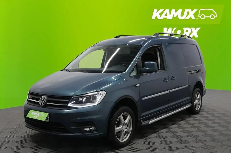 Käytetty VW Caddy Maxi 122 HP (89 kW) 2017 Vihreä Tila-auto