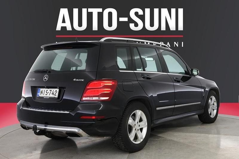 Käytetty Mercedes GLK220 Business 170 HP (125 kW) 2012 Katumaasturi