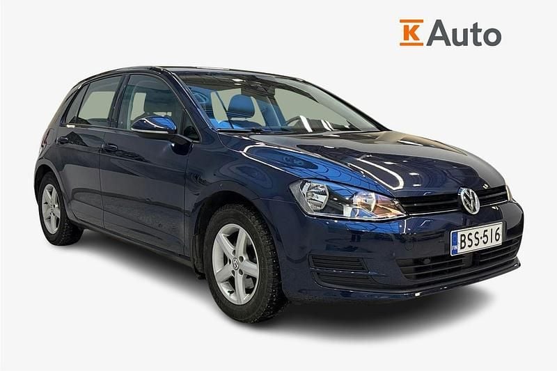 Käytetty VW Golf VII Comfortline 103 HP (75 kW) 2015 Met. sininen Viistoperä