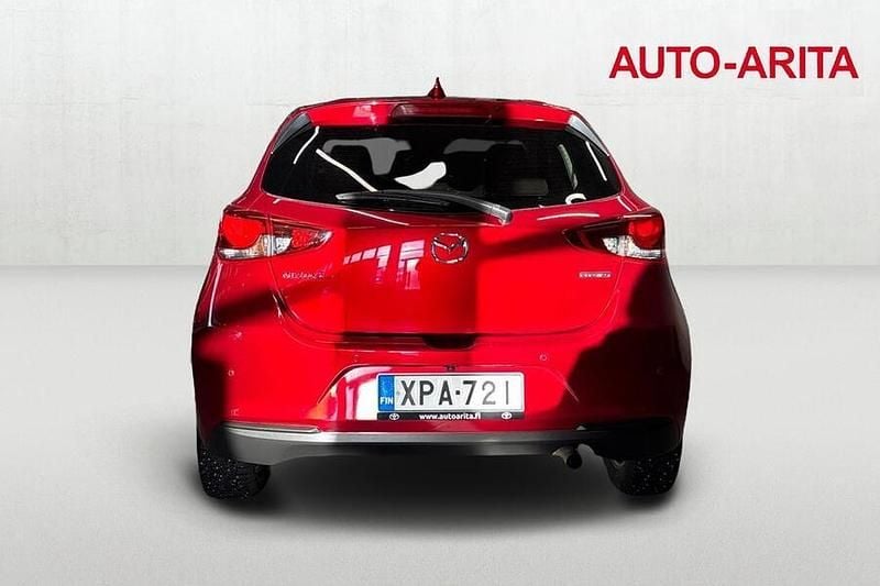 Käytetty Mazda 2 Vision 90 HP (66 kW) 2020 Punainen Viistoperä