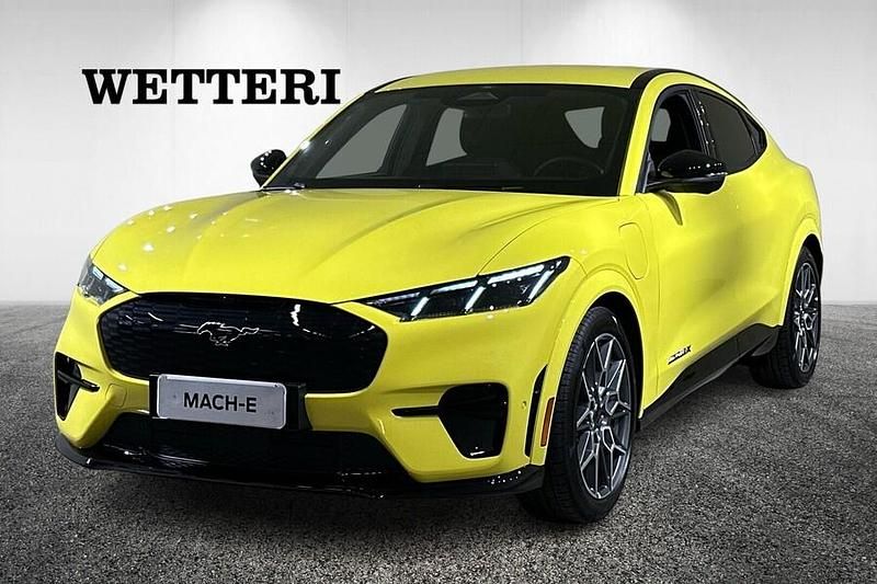Uusi Ford Mustang Mach-E GT 358 kW (487 HP) 2025 Keltainen Katumaasturi