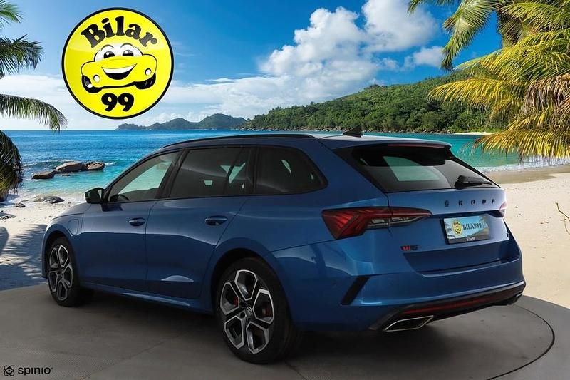 Käytetty Skoda Octavia RS 245 HP (180 kW) 2023 Farmari