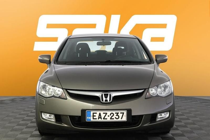 Käytetty Honda Civic Executive 140 HP (102 kW) 2008 Sedan